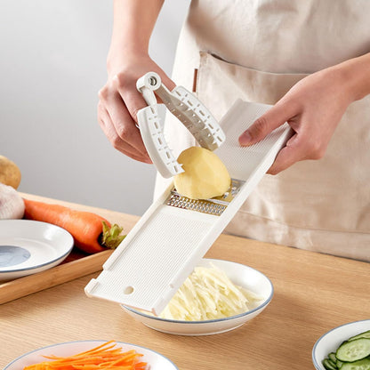 FOMIYES 3pcs Finger Protective Shields for Vegetable Cutting, Grater Finger Guard Safety Protectors, Hand Guards for Kitchen Chopping and Slicing Tasks