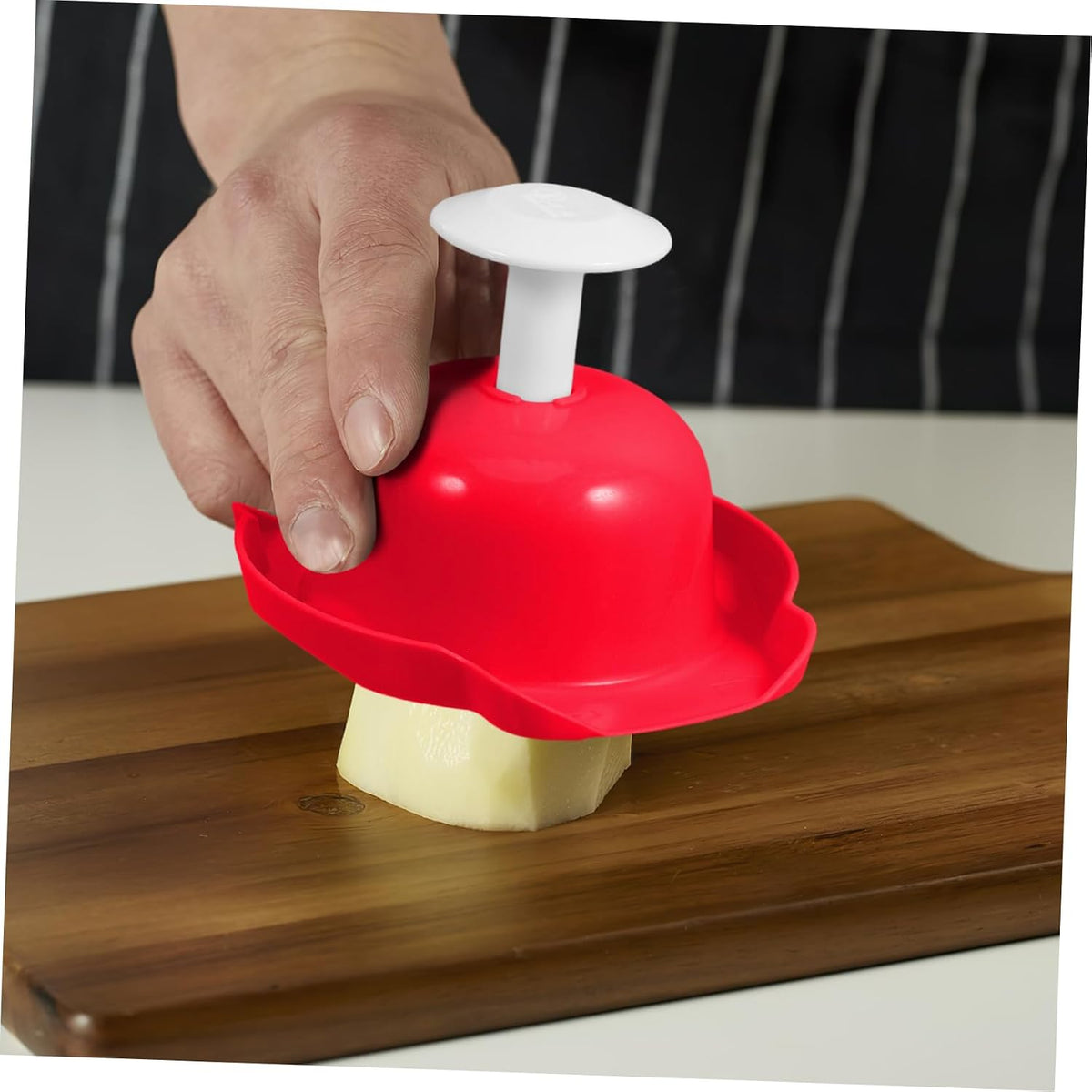 SOLUSTRE Vegetable Cutting Guard Finger Protector for Slicing Food Safety Holder Non-Slip Grip for Kitchen Use Compatible Mandoline Slicer and Grater