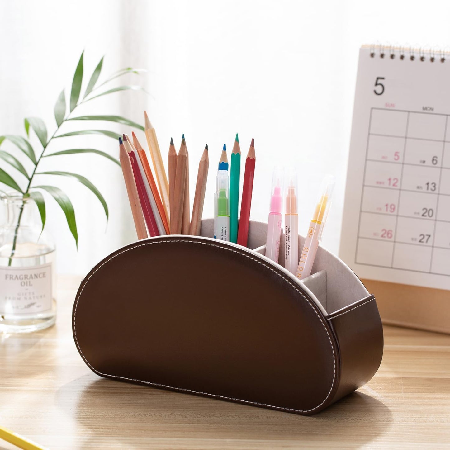 Remote Control Holders Organizer Box with 5 Compartment PU Leather Caddy | Multi-functional Office Desk Storage Caddy Store Tv Remote for Media Player,Brush,Pencil,Glassees&Office Supplies
