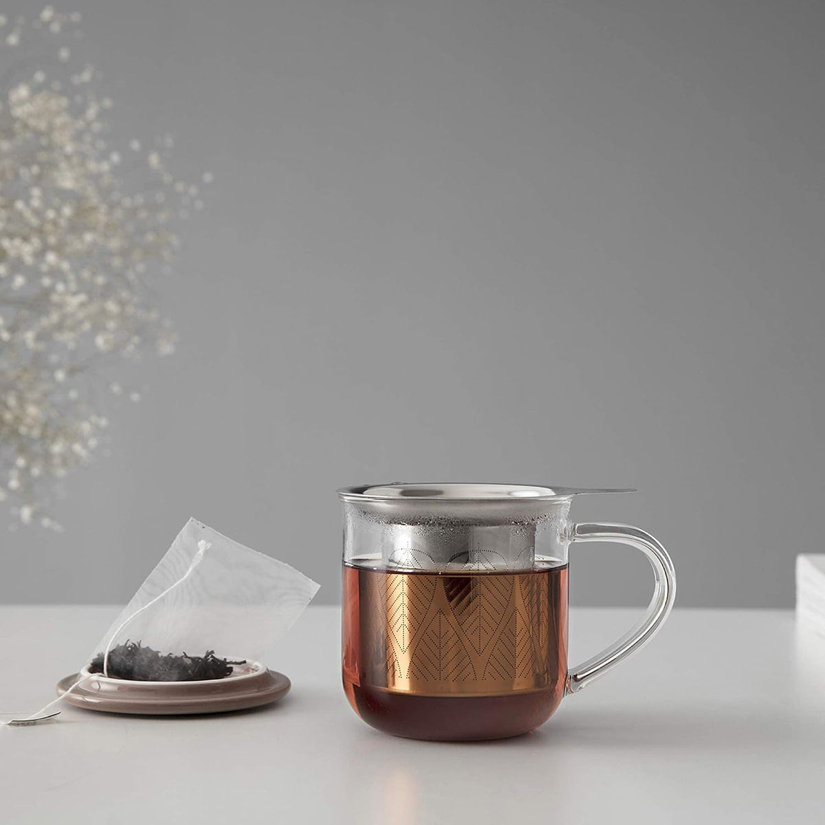 VIVA Minima Balance Glass Tea Cup with Infuser and Lid, 17oz, Clear Bamboo