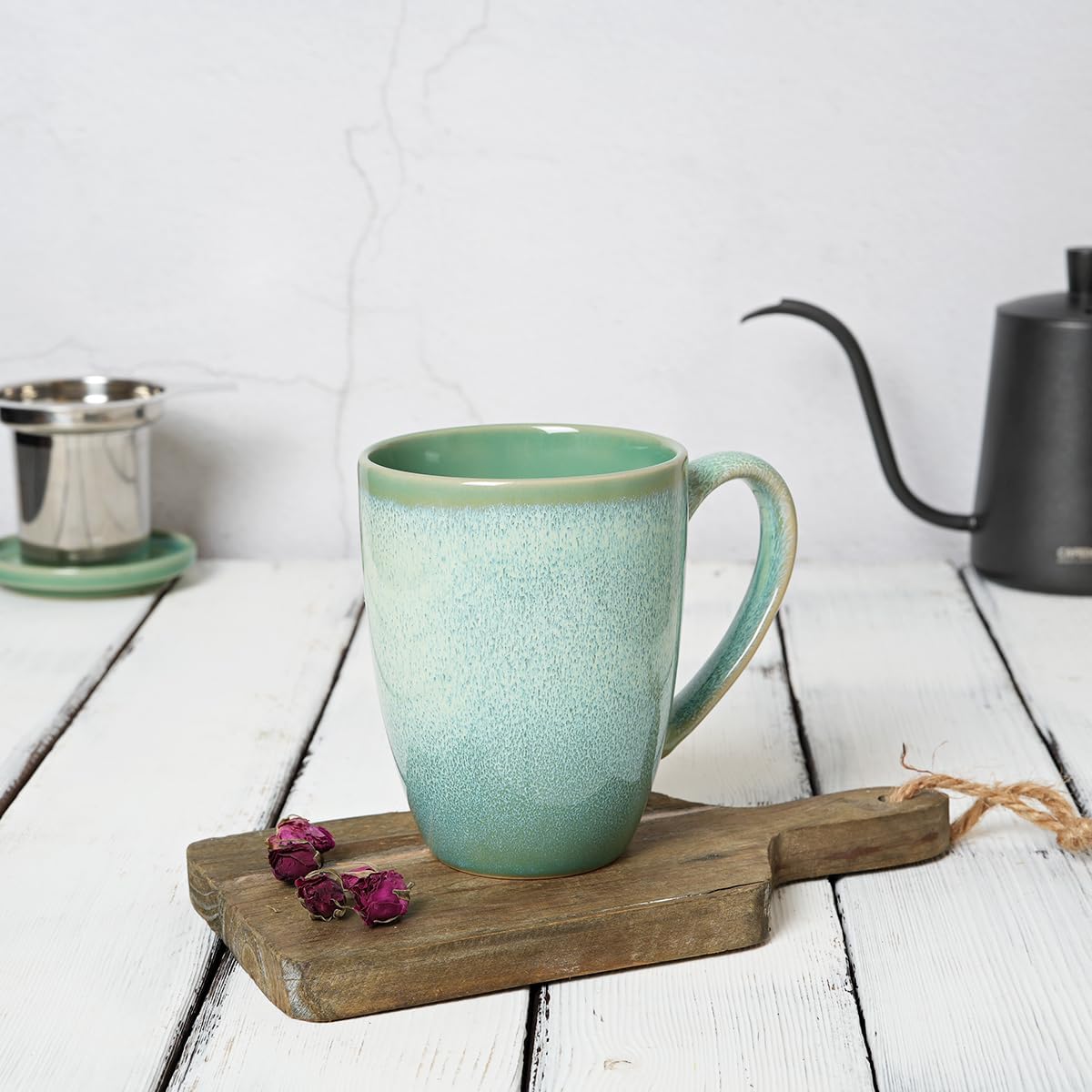 Bosmarlin Ceramic Tea Cup with Infuser and Lid, 13.5 Oz, Loose Leaf Tea Steeper Mug with Strainer, Microwave and Dishwasher Safe, Reactive Glaze (13.5 Oz, Pale Green)