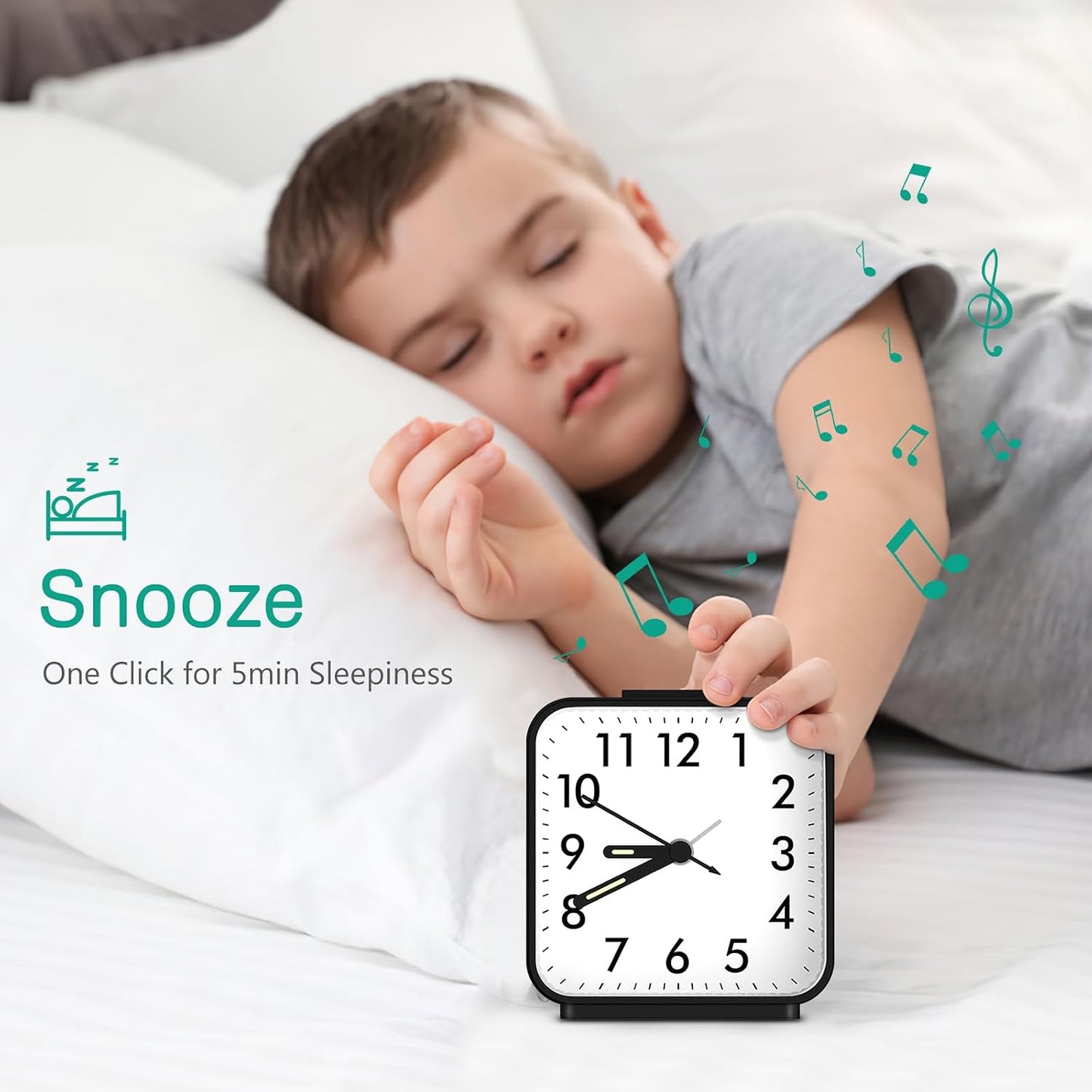 ORIA Analog Alarm Clock, Battery Operated Analog Travel Clock, Small Bedside Clock with Night Light, Snooze, Gradual Rise Alarm, for Bedroom, Office, Travel