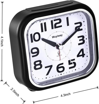 Loud Alarm Clock for Heavy Sleepers Adults, Readable for Seniors，Battery Operated Analog Alarm Clocks for Bedrooms,Silent No Ticking， Lighted on Demand, Black