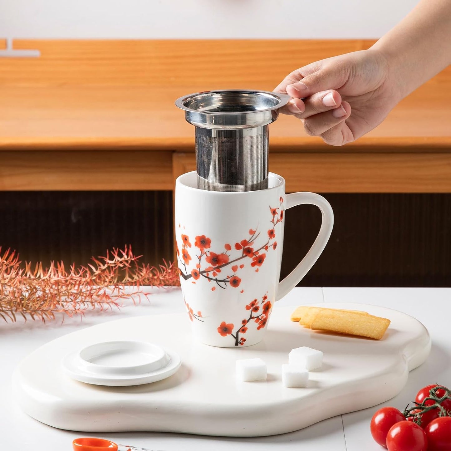Sweejar Porcelain Tea Infuser Mug with Lid, 16 oz Teacup with Strainers for Loose Leaf Tea, Microwave and Dishwasher Safe Coffee Mug(Purple)