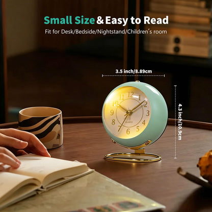 Analog Alarm Clock, Retro Small Desk Clock with Night Light, Backlight Cute Simple Design, Silent Non-Ticking, Battery Powered, Clock for Bedroom,Travel,Kitchen,Bedside Desktop Decor