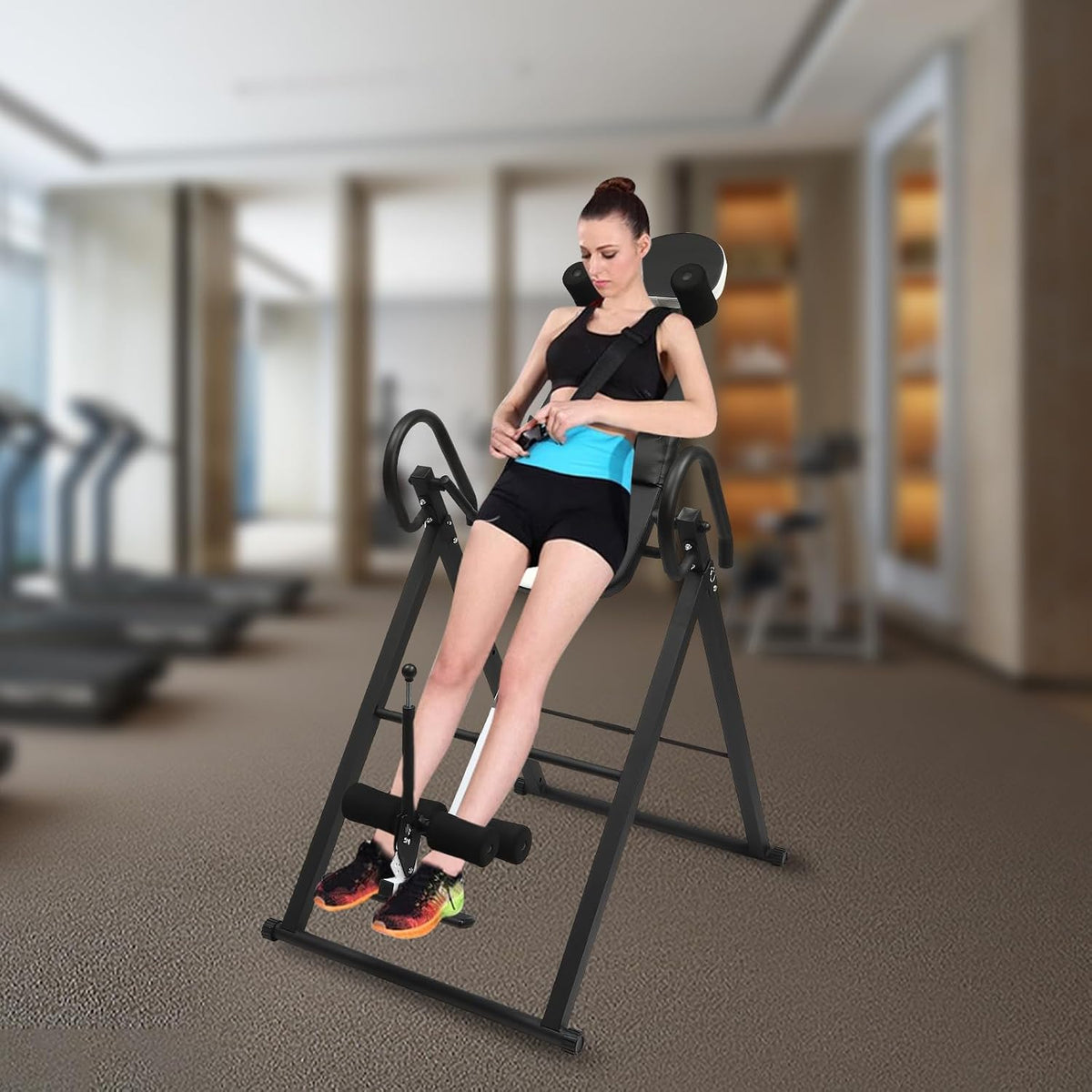 Inversion Table for Back Pain Relief, 330.7lbs Capacity Heavy Duty Inversion Teeter Table with Adjustable Safety Belt & Headrest, Home Back Stretcher Decompression Equipment