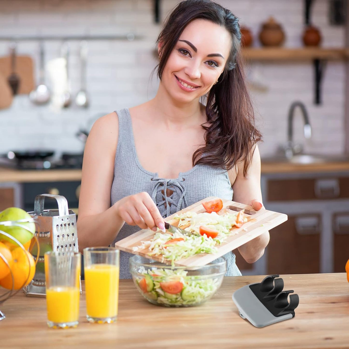 Mudder 4 Pieces Finger Vegetable Palm Peeler Kitchen Fruit Potato Peeler with Comfortable Rubber Finger Grip For Pumpkin Carrot Cucumber Potato