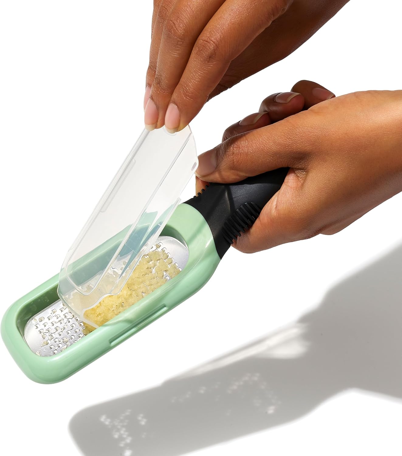 OXO Good Grips Etched Coarse Grater with Handle, Orange | Coarse Kitchen Grater, Sharp Etched Teeth, Non-Slip Handle, Hard Cheese, Vegetables, Chocolate, Easy Grip