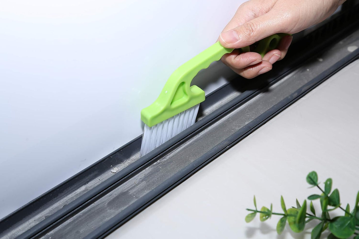2pcs Hand-held Groove Gap Cleaning Tools Door Window Track Kitchen Cleaning Brushes (Sky Blue)