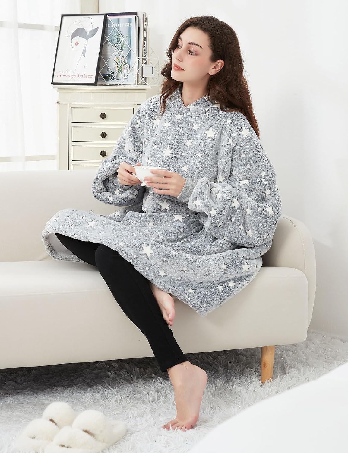 Wearable Blanket Hoodie for Adults With Pocket Strawberry Hoodie | Sherpa, Fuzzy Blanket Hoodie, Oversized Sweatshirt Blanket, Kangaroo Pouch, Cute Birthday Gifts for Sister, Cute Stuff