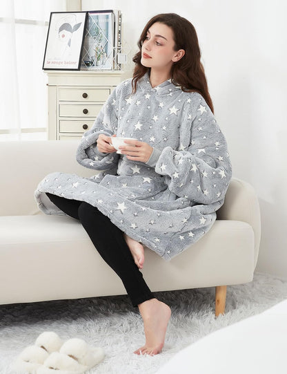 Wearable Blanket Hoodie for Adults With Pocket Strawberry Hoodie | Sherpa, Fuzzy Blanket Hoodie, Oversized Sweatshirt Blanket, Kangaroo Pouch, Cute Birthday Gifts for Sister, Cute Stuff
