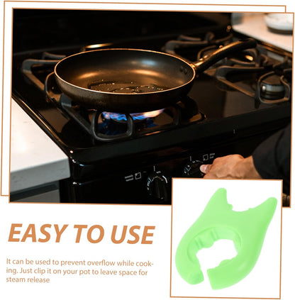 ULTECHNOVO 6pcs Spill Pot Lid Lifters Silicone Boil Stoppers for Kitchen Use Prevent Overflow and Keep Lids Elevated Easy to to Touch