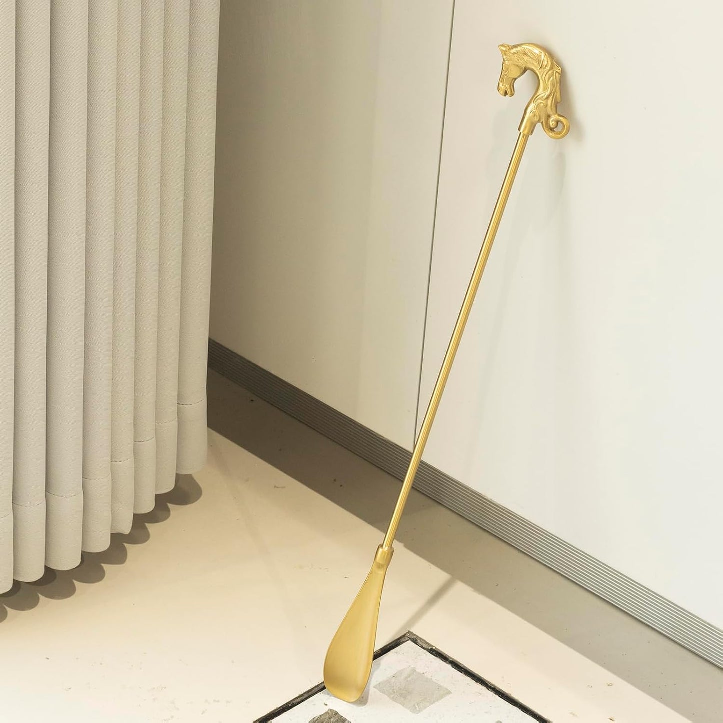 Shoe Horn Long Handle Brass Metal 24 inch ，Horse Head Decoration Shoe Horn for woman- Durable and Sturdy