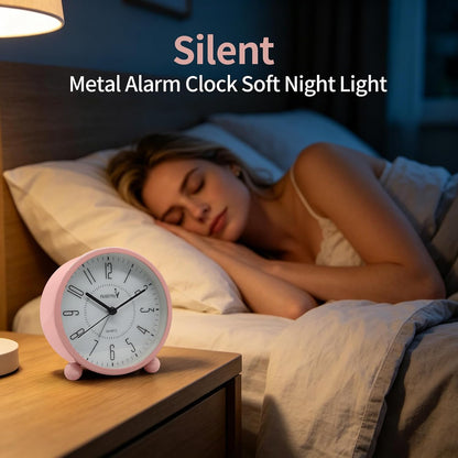 FLOITTUY Super Silent Metal Alarm Clock,Beep Wake Round Alarm Clock with Night Light,Battery Operated,Easy Set,Simple & Retro for Desk, Bedroom and Home Decoration(Creamy White)