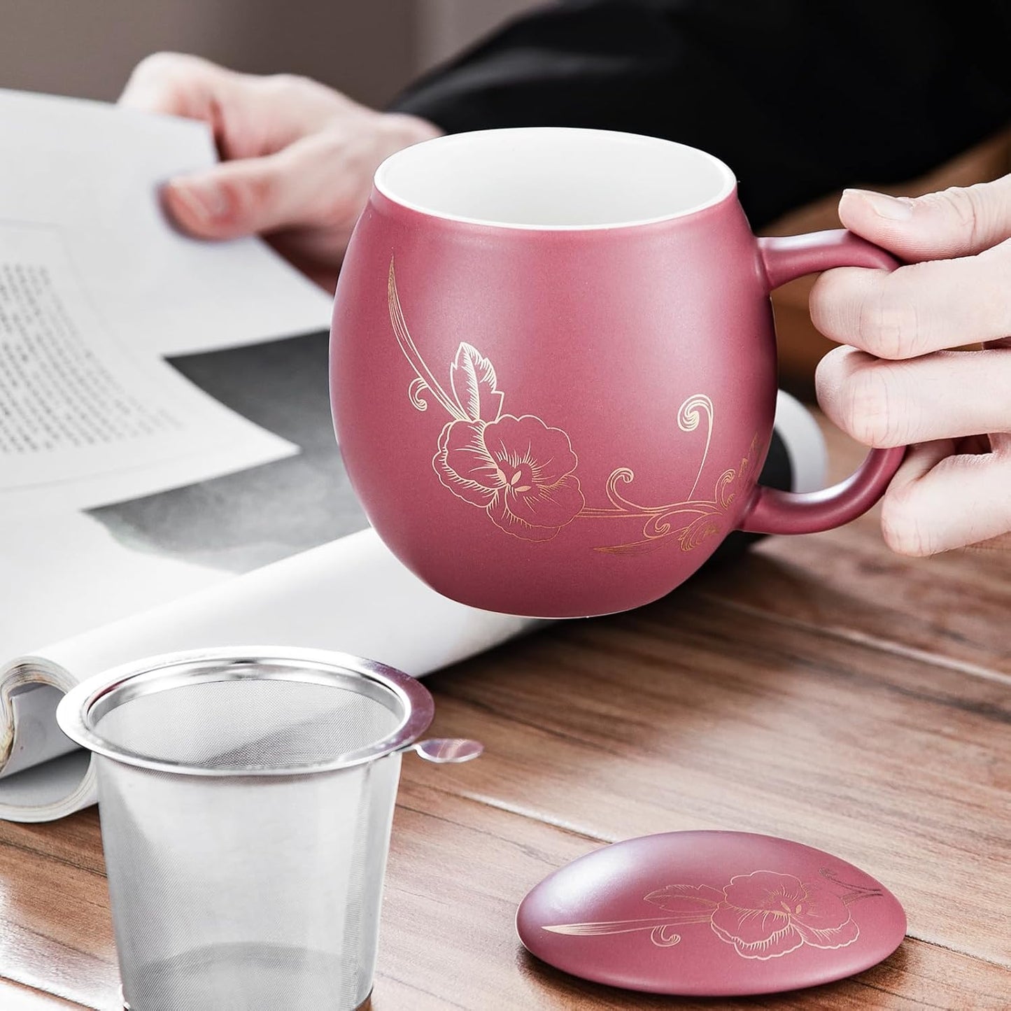 Yundu 12 OZ Matte Purple Ceramics Teacup with Infuser and Lid, Mug with Lid for Steeping - Stainless Steel Infuser for Loose Leaf Tea, Home Office Gift for Tea Lovers
