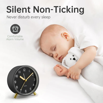 JALL Analog Alarm Clock, 4 inch Super Silent Non Ticking Small Clock with Night Light, Battery Operated, Simple Design, Old Fashioned Style Ideal Decor, for Bedroom, Bedside, Desk, Adult, Gift, Green