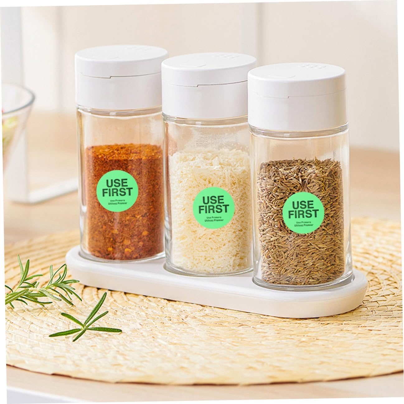 Sosoport 1Roll Use Rotation Stickers of Removable Adhesive Labels for Restaurant Inventory Light Green Dots for