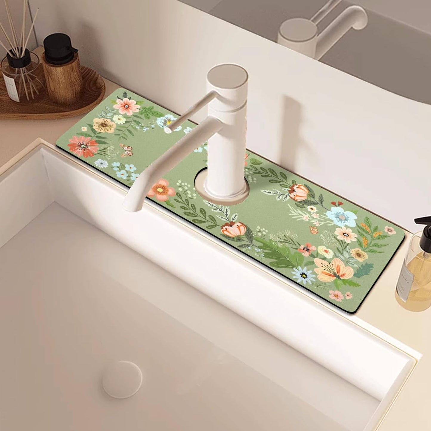 Sink Faucet Absorbing Mat, 2 Pack Drying Mat Around Faucet Sink Splash Guard Behind Faucet Sinkmat For Kitchen Bathroom Island Rv 24 * 5.5 Inch (60 * 14 cm)