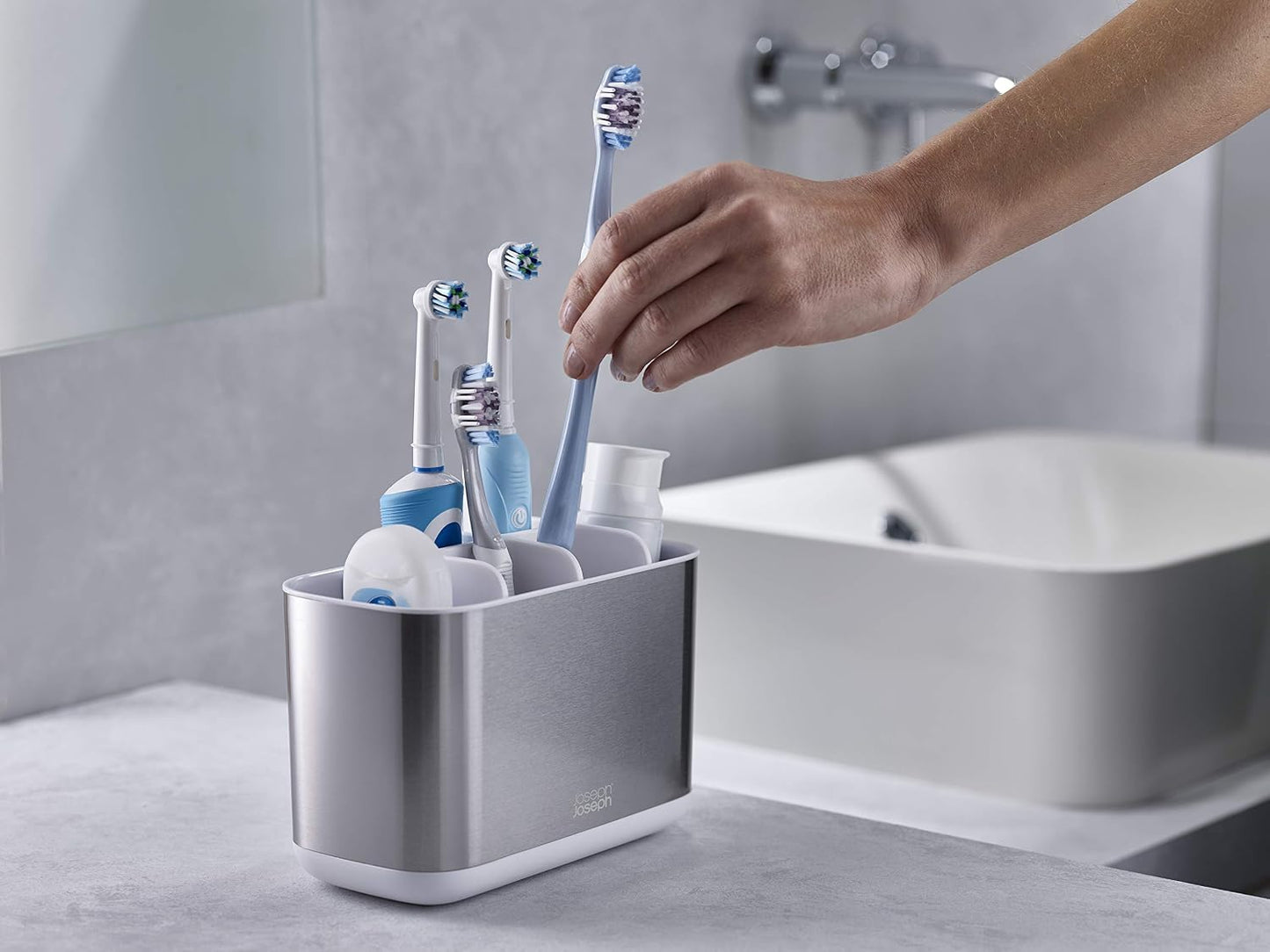 Joseph Joseph Easy-Store - Compact Toothbrush Holder Caddy Bathroom Storage , Grey/White, Regular