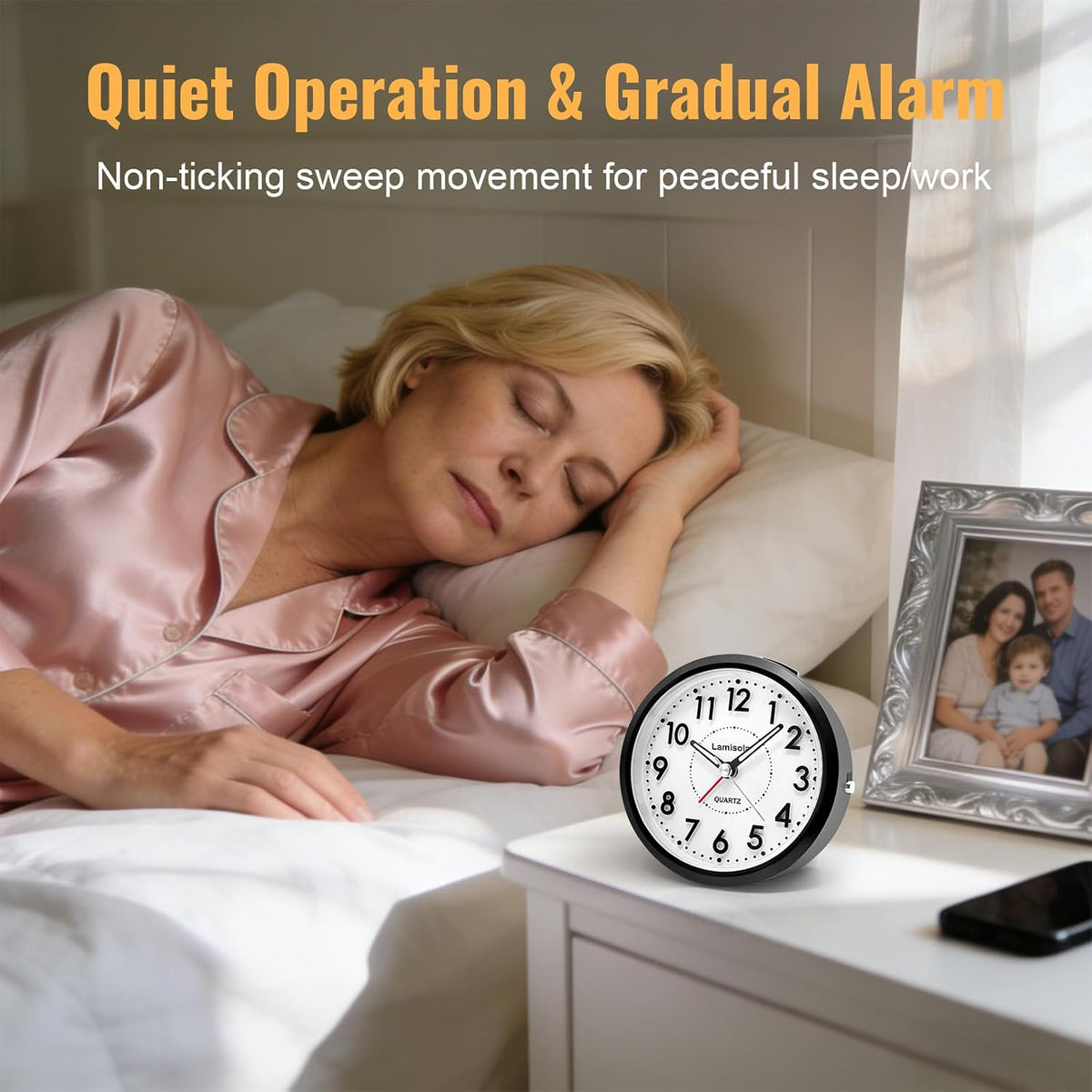 Lamisola 4 Inch Alarm Clock for Bedrooms, Small Analog Desk Clock, Black