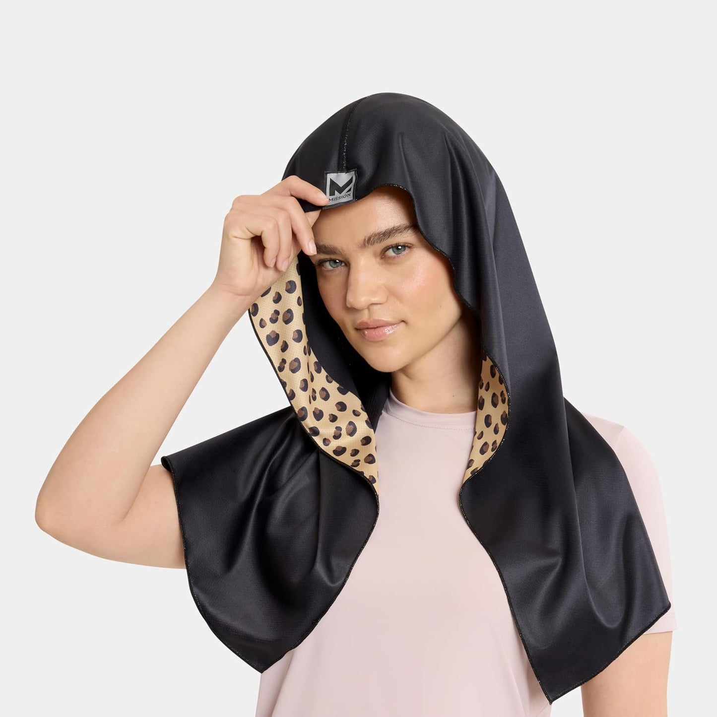 MISSION Cooling Hoodie Towel, Evaporative Cool Technology, Cools Instantly When Wet, UPF 50 Sun Protection, Contours Your Head to Stay in Place, Great for Sports, Fitness, Gym