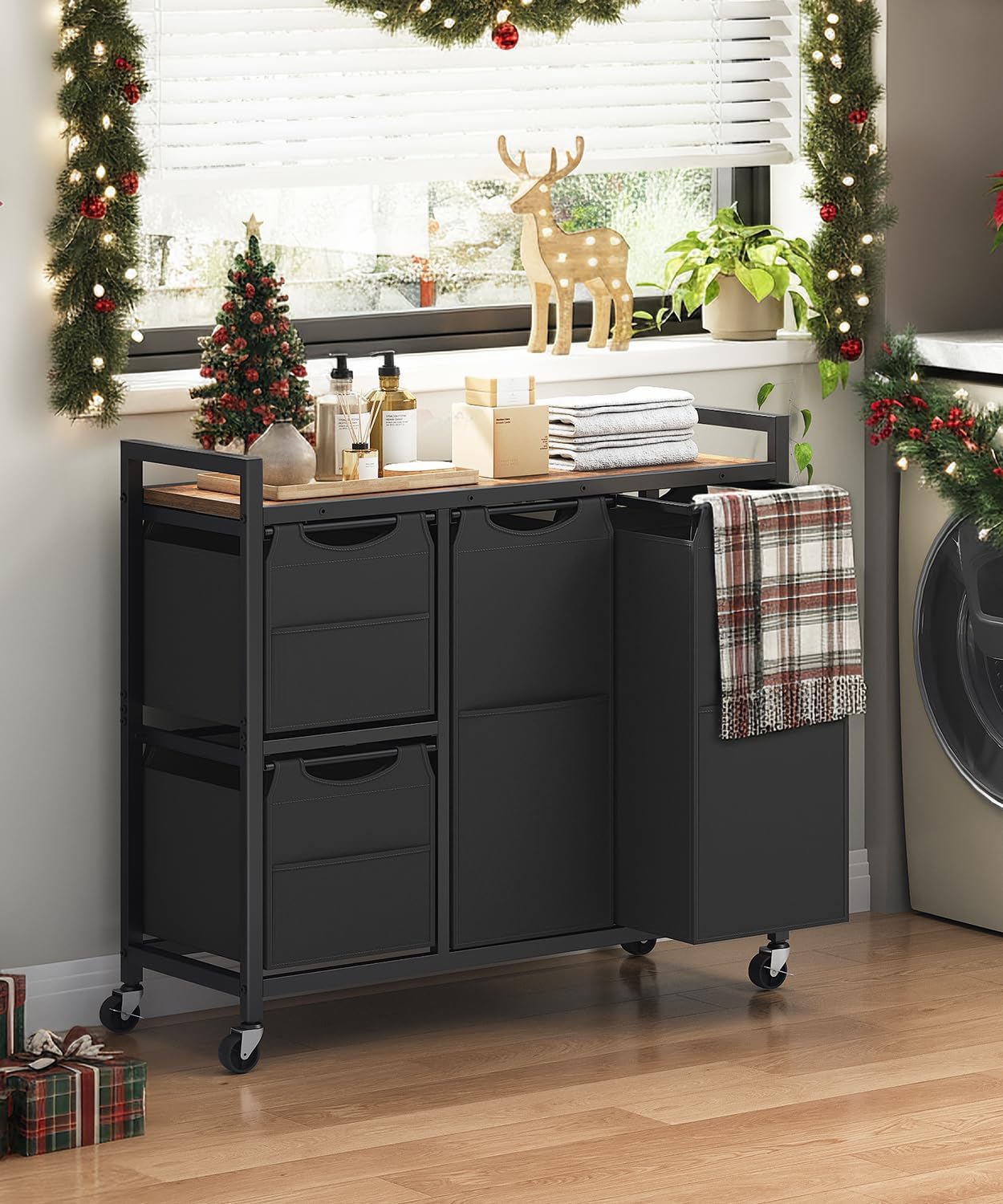 HOOBRO Laundry Sorter with 4 Section, 39 Gal. (147 L) Laundry Hamper with Wheels, Rolling Laundry Basket with Shelf, Pull-Out Detachable Bags, Side Pockets, Rustic Brown, Black and Beige BFE14XY01N1