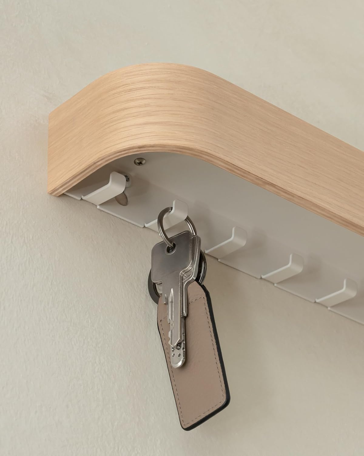 Kazai. Key Holder 'Toke' | Minimalist Key Hook Design from Berlin | Modern Key Holder Wall Mount with Wooden Shelf | Key Rack for Wall as Entryway Organizer | Walnut