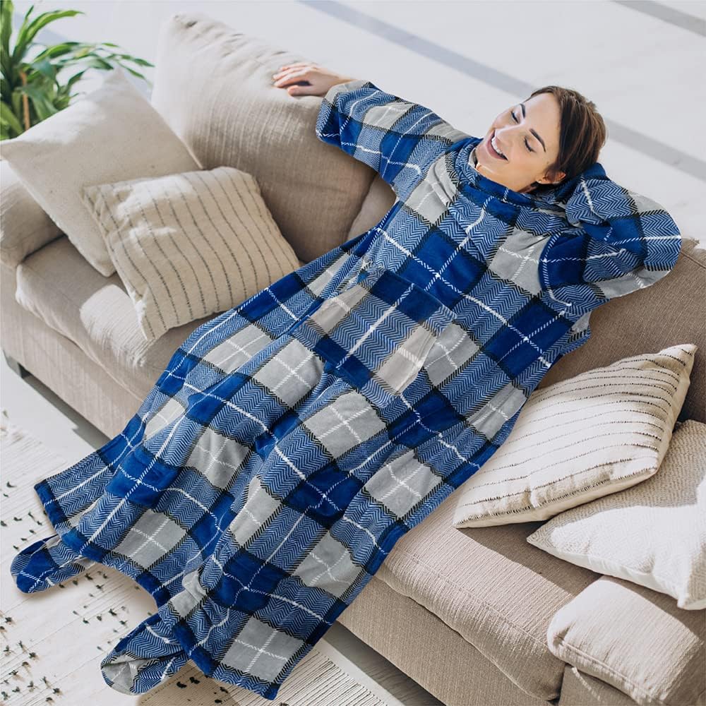 PAVILIA Fleece Blanket with Sleeves, Foot Pockets for Women Men Adults, Plush Wearable Blanket Throw Wrap, Warm Snuggle Blanket Robe, Cozy Gift Ideas Wife Mom, Dark Purple