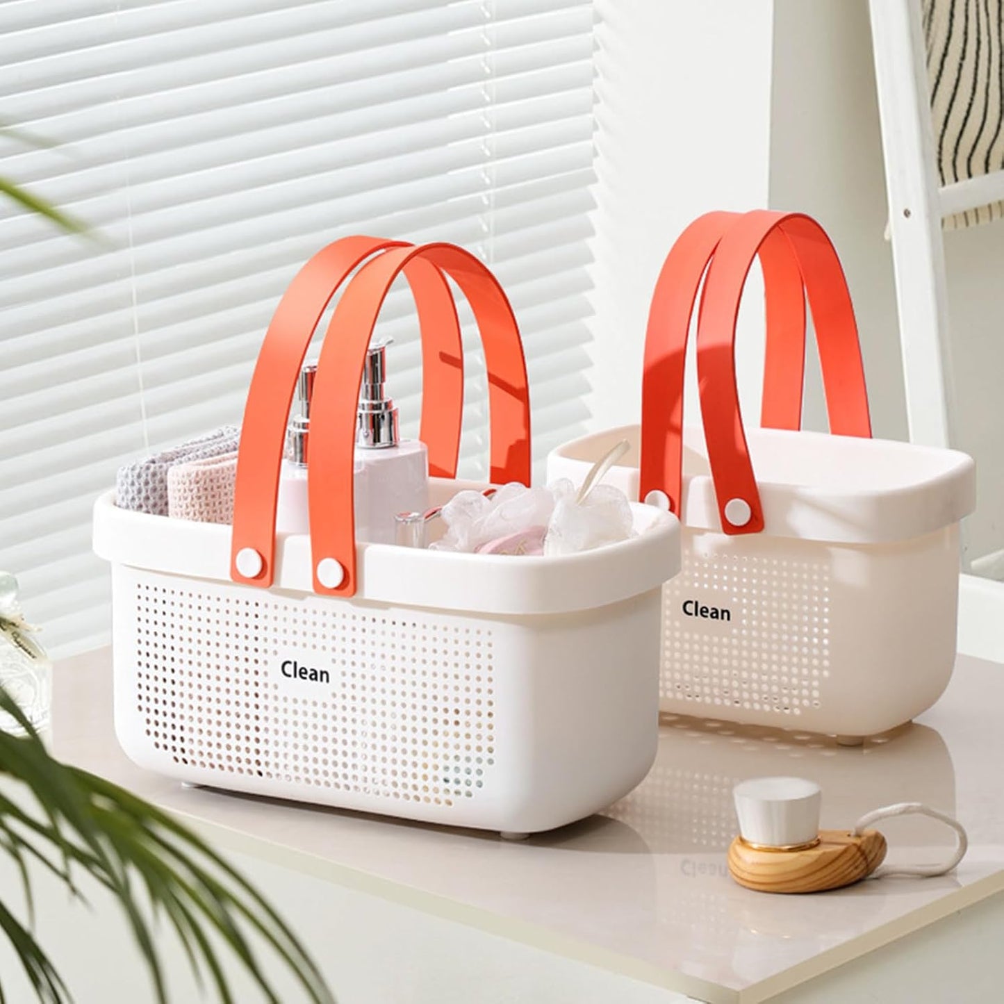 JiatuA Plastic Storage Basket with Handle Portable Shower Caddy Tote Organizer Basket Bin for Bathroom Kitchen Dorm Room Bedroom, Green | Sturdy Drainage Large Capacity Organizer Basket with Silicone Handles for Bathroom Kitchen Bedroom College Dorm