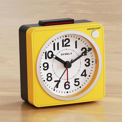 AYRELY® 2.6" × 1.4" Ultra Small Battery Operated Analog Travel Alarm Clock