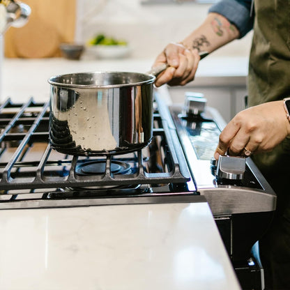 Stove Cover, Stove Guard, Stainless Steel Stove Gap Covers, Heat Resistant & Easy to Clean Stove Counter Gap Cover, Kitchen Stove Counter Gap Cover Eliminates Gap Between Counter & Appliances (2 pcs)