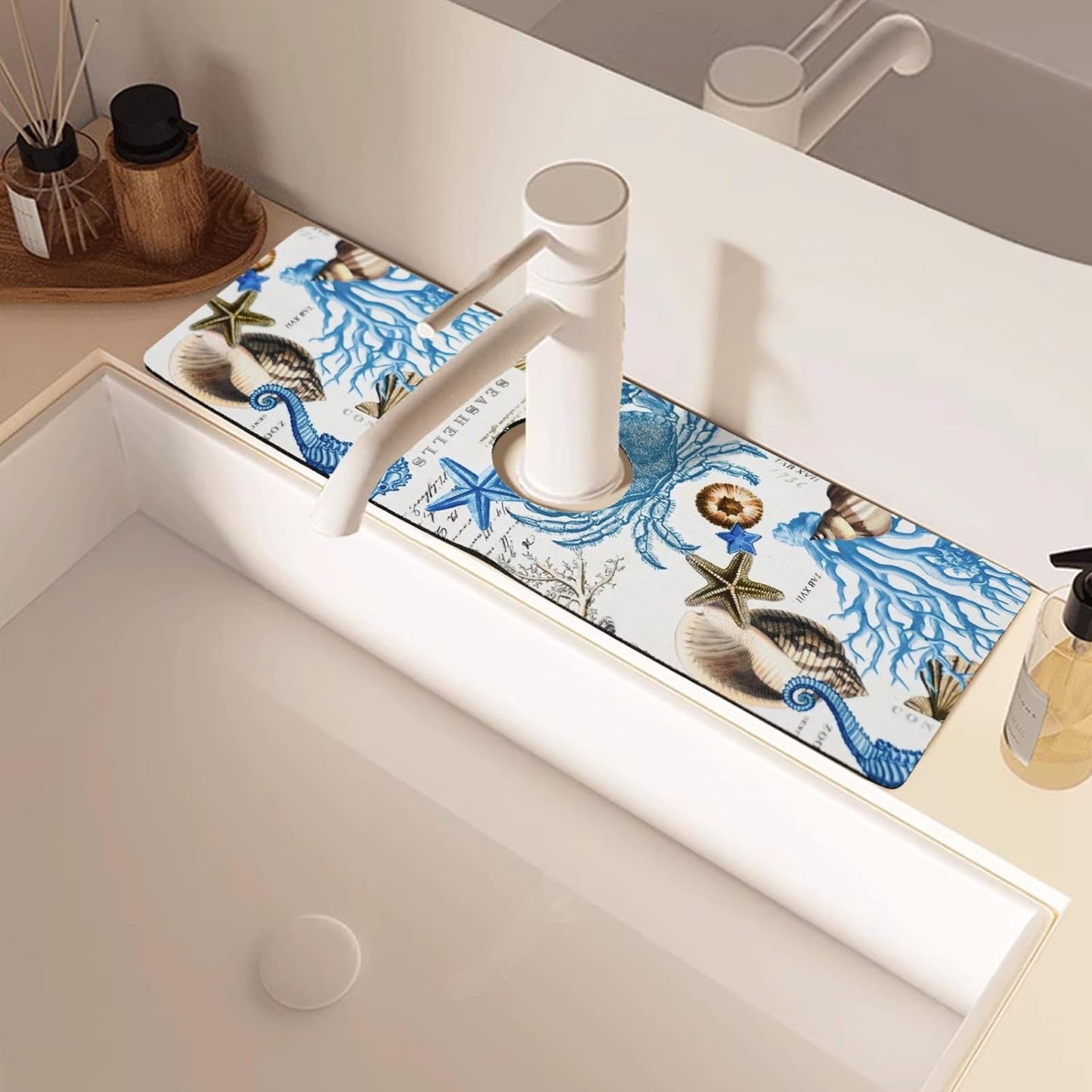 Sink Faucet Absorbing Mat, 2 Pack Drying Mat Around Faucet Sink Splash Guard Behind Faucet Sinkmat For Kitchen Bathroom Island Rv 24 * 5.5 Inch (60 * 14 cm)