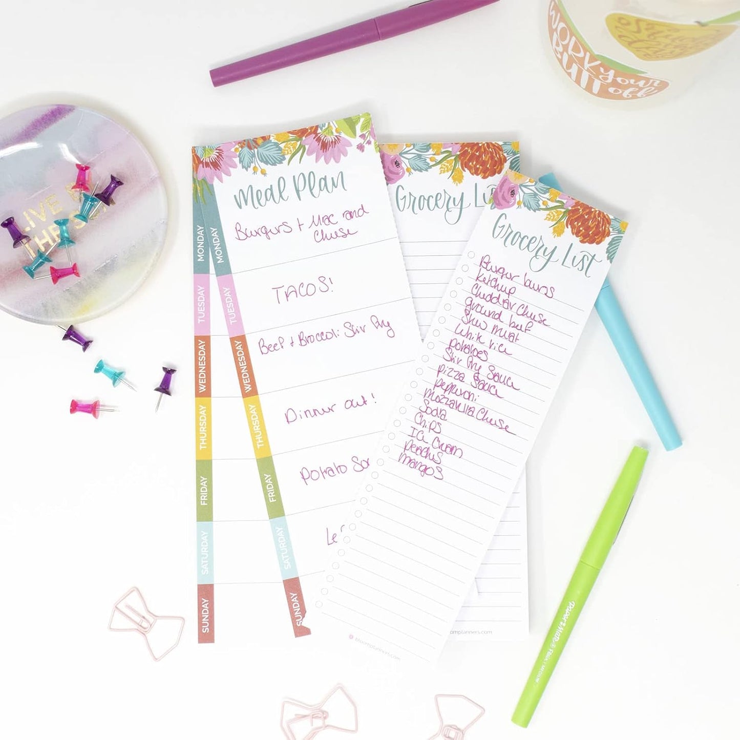bloom daily planners Weekly Meal Planning Pad - Magnetic Hanging Refrigerator Menu Planner with Tear-Off Sheets & Perforated Grocery Shopping Lists - 6” x 9” (Pink Floral)