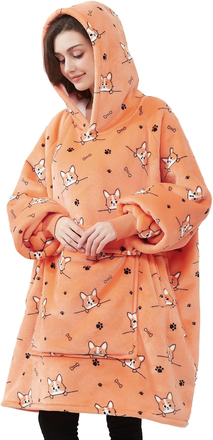 Wearable Blanket Hoodie for Adults With Pocket Strawberry Hoodie | Sherpa, Fuzzy Blanket Hoodie, Oversized Sweatshirt Blanket, Kangaroo Pouch, Cute Birthday Gifts for Sister, Cute Stuff