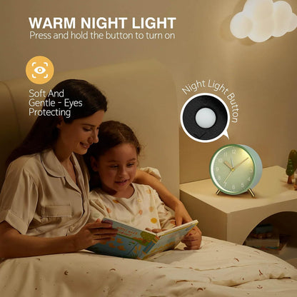 Analog Alarm Clock, Silent Non-Ticking with Night Light, Fashionable Round Metal Alarm Clock for Office, Battery Operated, Bedroom, Elderly, Adults, Children, Student Gifts