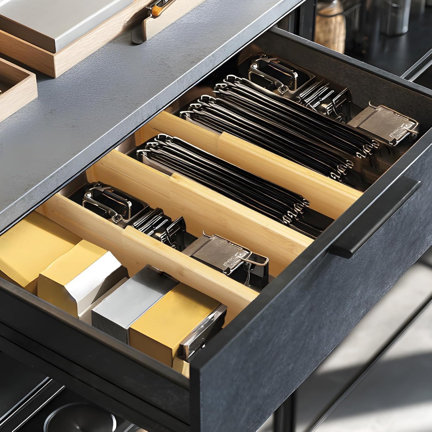 VaeFae 6-Pack Adjustable Bamboo Drawer Dividers, Expandable Drawer Organizer for Kitchen Utensils, Clothes, Bathroom, Office – Fits Drawer Interiors 16.6" to 21.8"