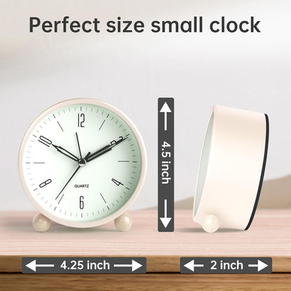 JALL Analog Alarm Clock, 4 inch Super Silent Non Ticking Small Clock with Night Light, Battery Operated, Simple Design, Old Fashioned Style Ideal Decor, for Bedroom, Bedside, Desk, Adult, Gift, Green