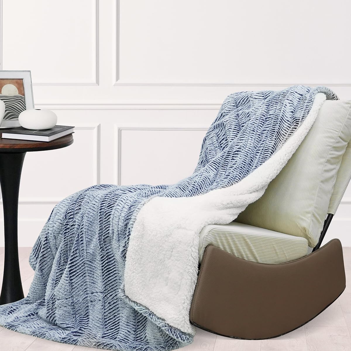 Templewet Heated Blanket Throw 50" x 60",Cute Electric Blanket,Racoon | Timer Settings,Auto Off,Soft Sherpa Heated Throw Blanket,Machine Washable,Fast Heating for Sofa Bed Office Use,Gifts for Mom