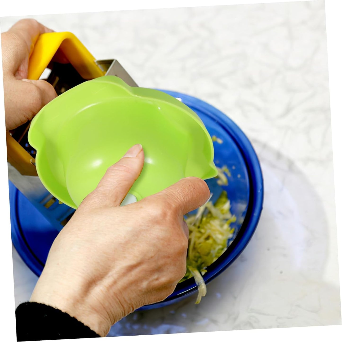 Garneck Grater Hand Protector Finger Cutting Guard for Vegetable Cutting Mandoline Slicer Finger Protector