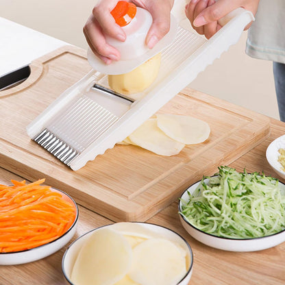 2Pcs Finger Guards for Cutting, Anti-Cut Onion Slicer Holder with Non-Slip Grip for Vegetable Grater, Kitchen Adjustable Safe Chopping Artifact