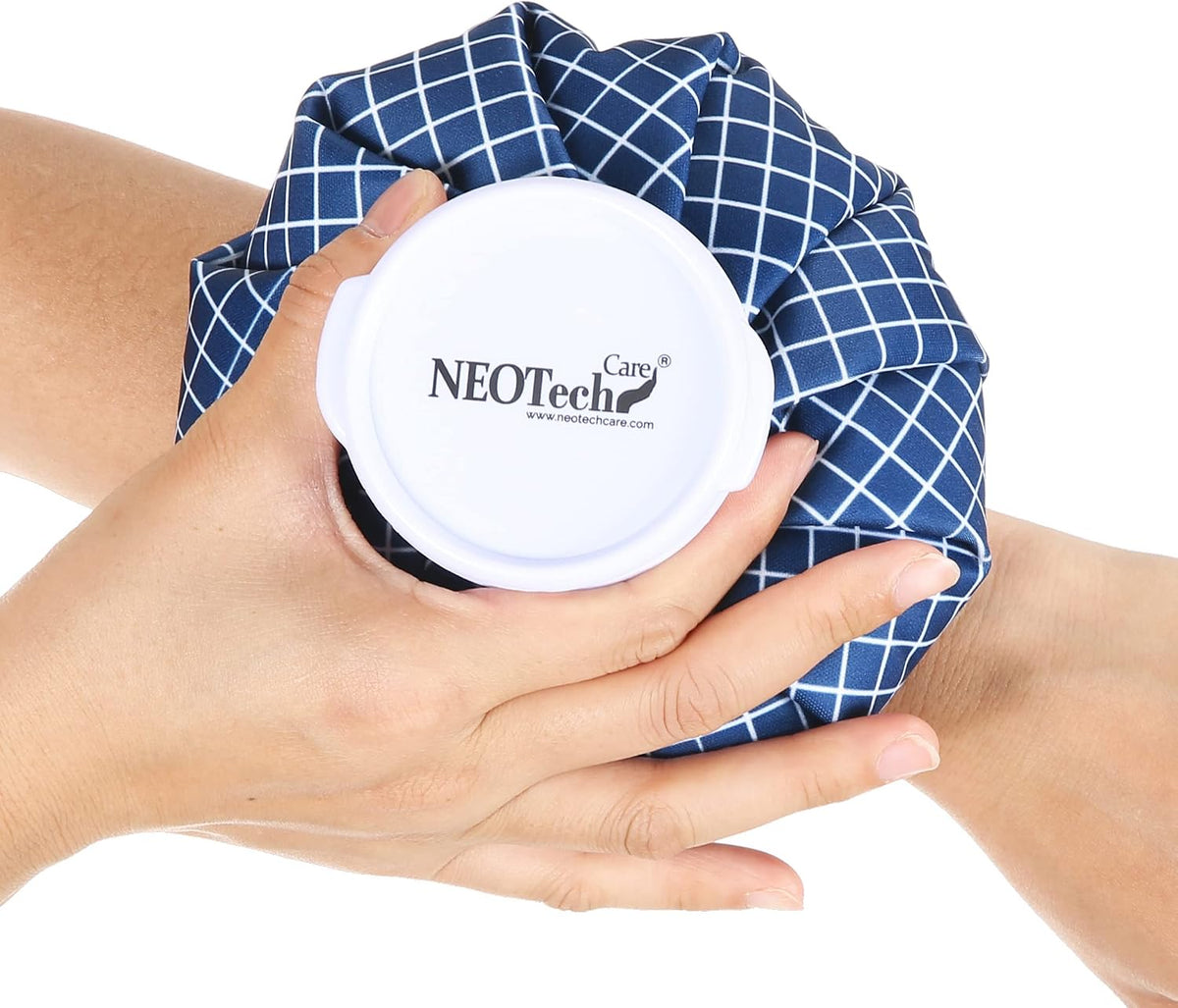 Neotech Care Ice Bag with Screw Top Lid (Smiley Face Design, 8 inch)