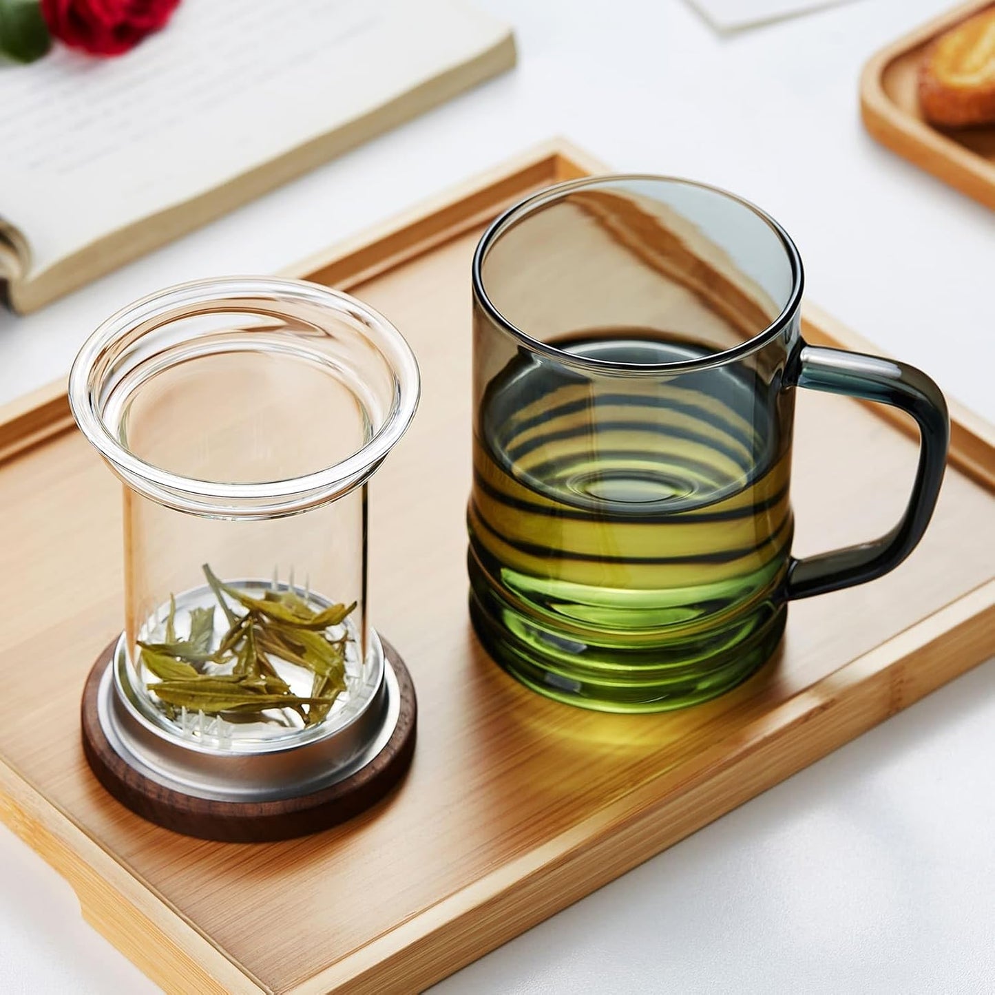 Unbreakable Glass Tea Cup with Infuser and Lid 14.5 fl oz, Heat Resistant Borosilicate Glass Tea Infuser Mug for Blooming and Loose Leaf Tea, Gas Stovetop Safe