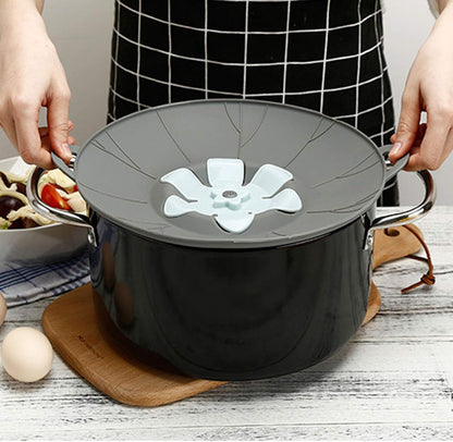 Spill Stopper Lid Cover and Overflow Stopper for Pans and Pots Boil, Silicone Pot Lid Fits Openings above 5.9" in Diameter, 1pc (8.86, Grey)