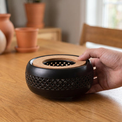 Ceramic Teapot Warmer Tea Pot Heater Stand Portable Round Cork Mat Multipurpose Beverage Warmer Protecting Table Surfaces for Coffee Pot and Soup for Office and Travel Use