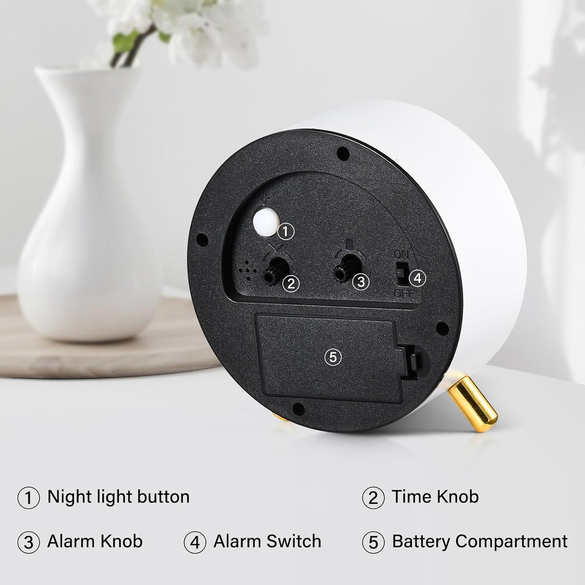 Tetino Analog Alarm Clocks,Retro Metal Desk Silent Non Ticking Small Clock with Night Light,Battery Operated,Simple Design,for Bedrooms, Bedside,Office,Home Décor (Green)