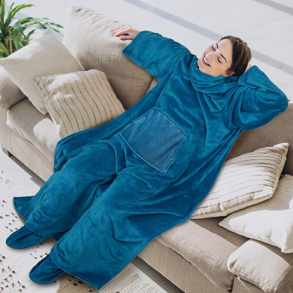 PAVILIA Fleece Blanket with Sleeves, Foot Pockets for Women Men Adults, Plush Wearable Blanket Throw Wrap, Warm Snuggle Blanket Robe, Cozy Gift Ideas Wife Mom, Dark Purple