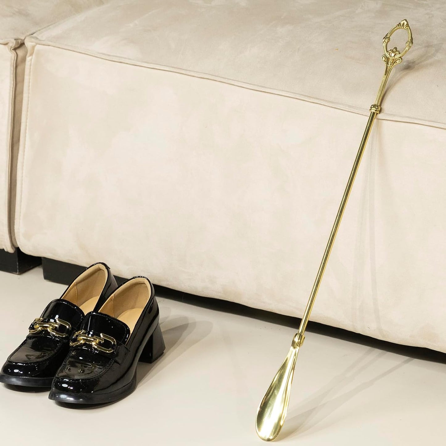 Shoe Horn Long Handle Brass Metal 24 inch ，Horse Head Decoration Shoe Horn for woman- Durable and Sturdy