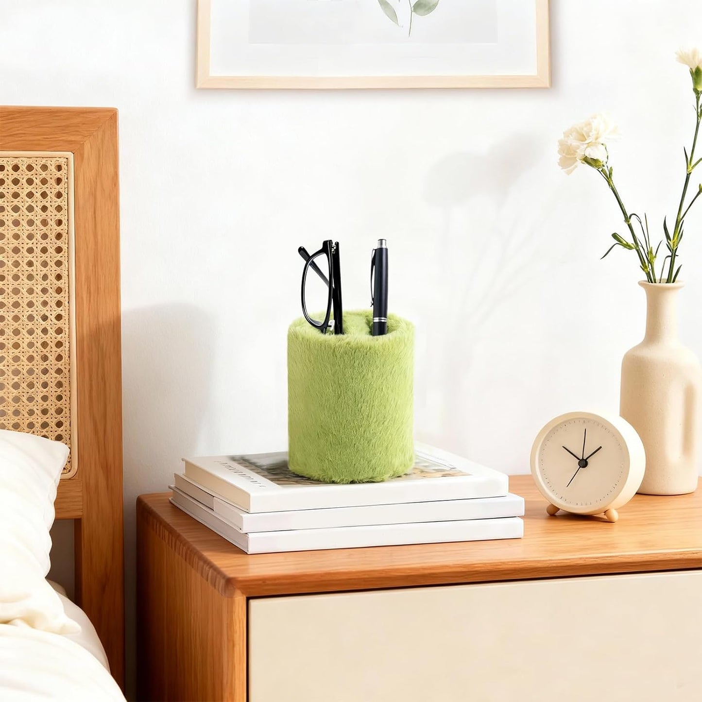 Eyeglass Holder for Nightstand,Anti-scratch Plush Eyeglass Stand Glasses Holders for Office Desk Organizer