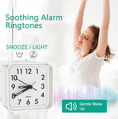 ORIA Analog Alarm Clock, Battery Operated Analog Travel Clock, Small Bedside Clock with Night Light, Snooze, Gradual Rise Alarm, for Bedroom, Office, Travel