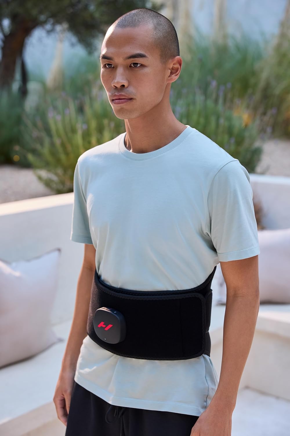 Hyperice Venom 2 Back Heated Vibration Massage Therapy Wrap Pain Relief | Relieve Pain | Soreness | Tightness | Increase Blood Flow |Three Precise Settings and Patterns | Up to 3 Hour Battery Life